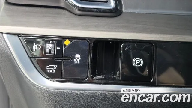 Kia Sportage — фото 12