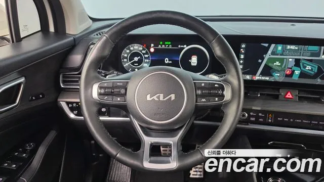 Kia Sportage — фото 13