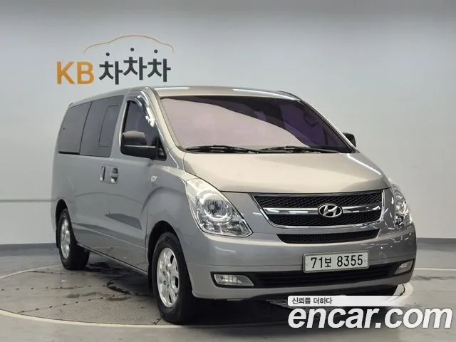 Hyundai Starex — фото 4