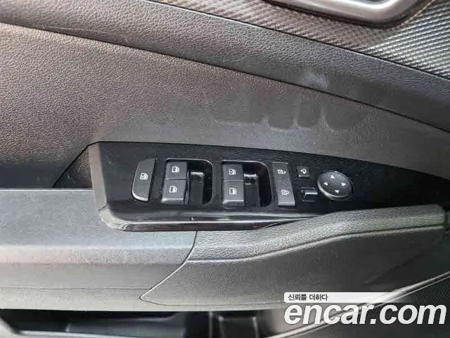 Kia Sportage — фото 15