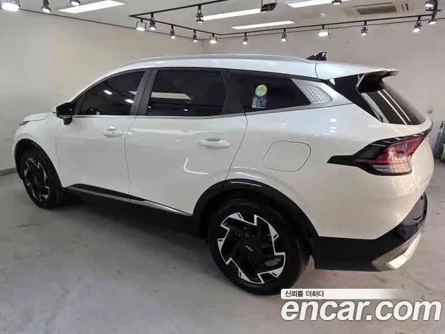 Kia Sportage — фото 7