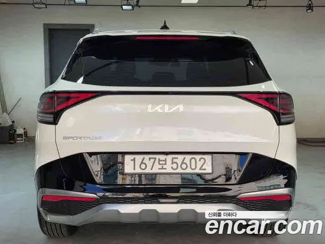 Kia Sportage — фото 8