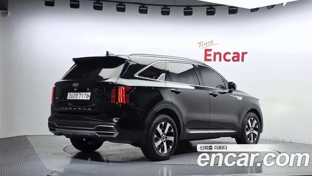 Kia Sorento — фото 2
