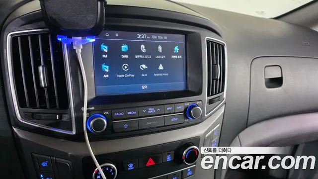 Hyundai Starex — фото 12