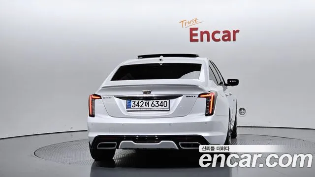 Cadillac CT5 — фото 3