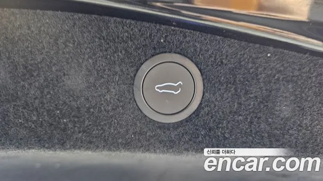 Tesla Model 3 — фото 27