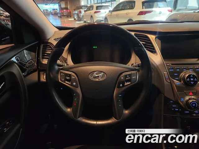 Hyundai Grandeur — фото 13