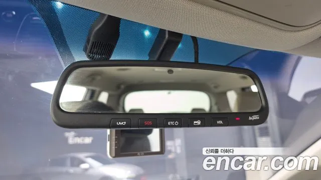 Kia Carnival — фото 28