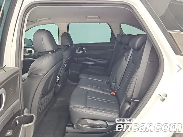 Kia Sorento — фото 12