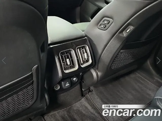 Kia Sorento — фото 13