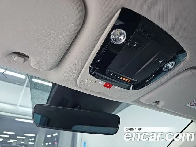 Kia Sorento — фото 17