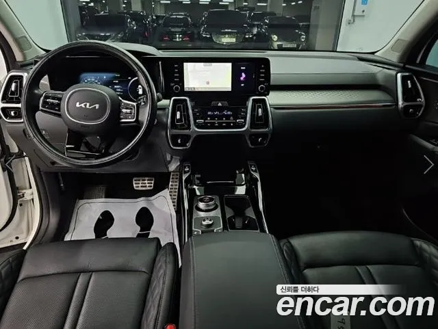 Kia Sorento — фото 7