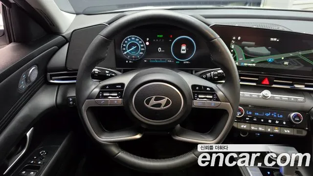 Hyundai Avante — фото 11