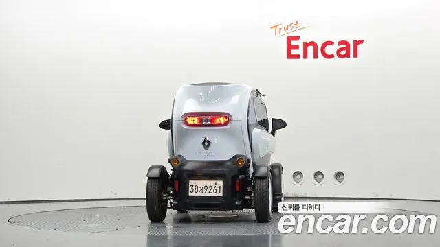 Renault-KoreaSamsung Twizy — фото 3