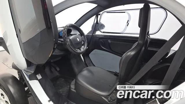 Renault-KoreaSamsung Twizy — фото 9