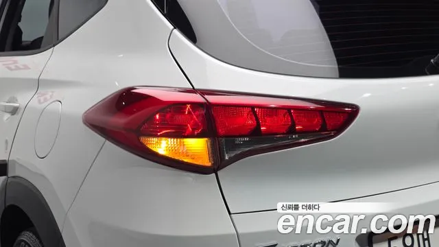Hyundai Tucson — фото 23