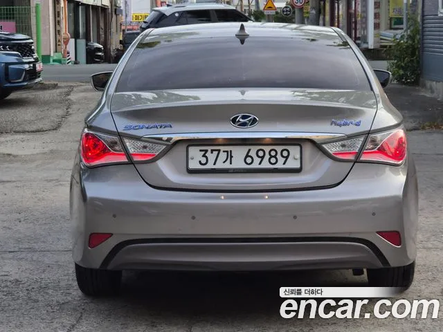 Hyundai Sonata — фото 4