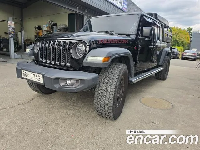 Jeep Gladiator — фото 1