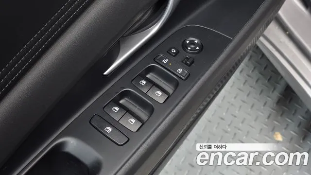 Hyundai Avante — фото 13