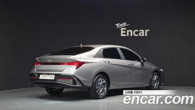 Hyundai Avante — фото 2