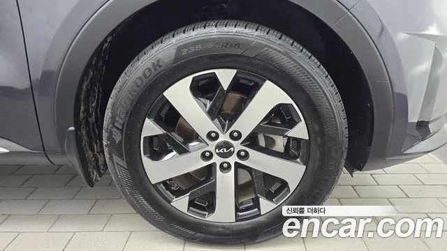Kia Sorento — фото 21