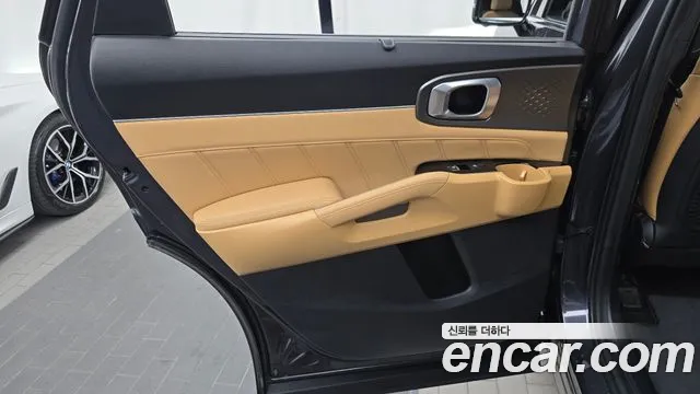 Kia Sorento — фото 25