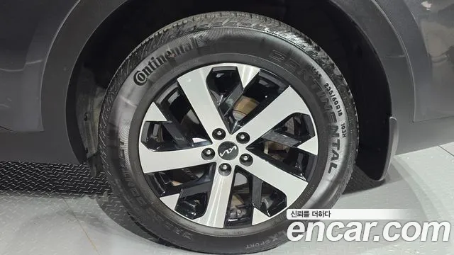 Kia Sorento — фото 4