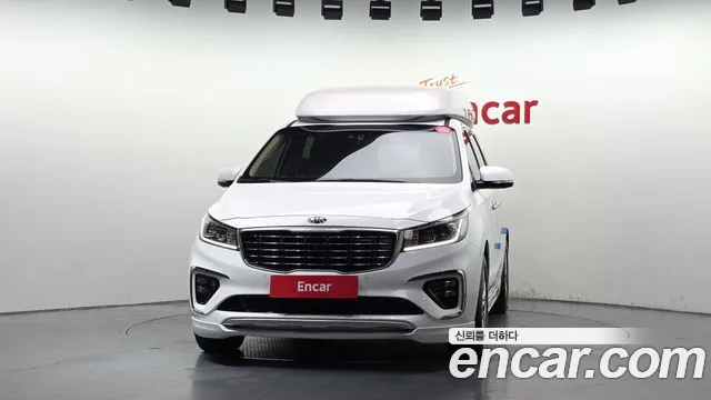 Kia Carnival — фото 3