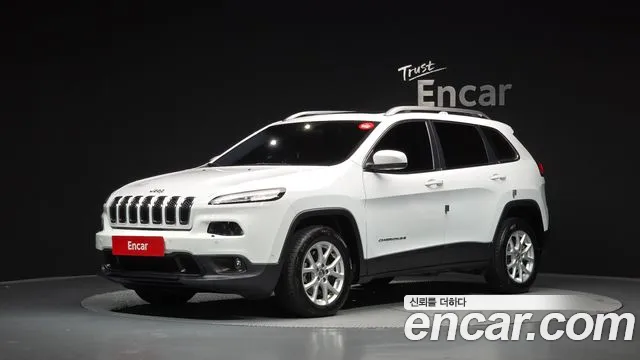Jeep Cherokee — фото 1