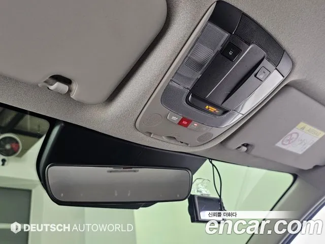 Kia Niro — фото 13