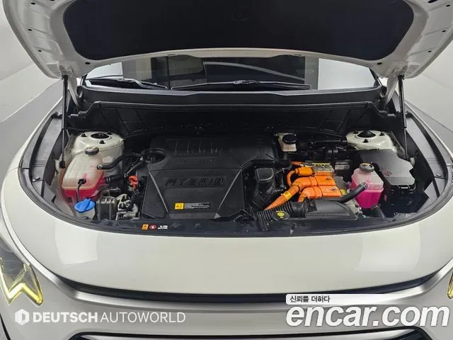 Kia Niro — фото 19
