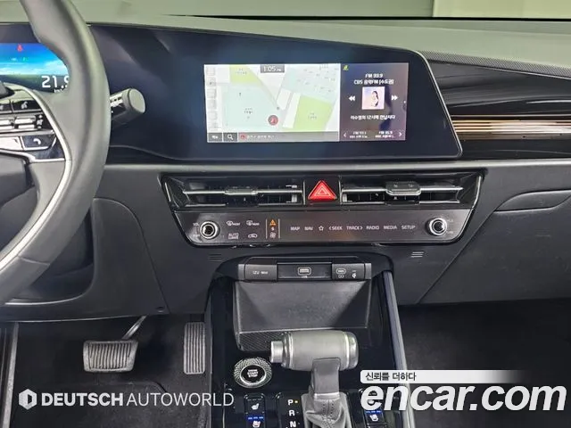 Kia Niro — фото 10