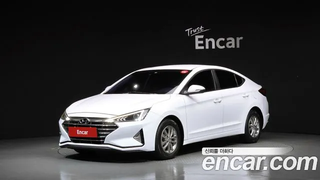 Hyundai Avante — фото 1