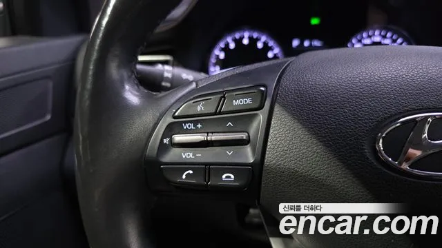 Hyundai Avante — фото 17