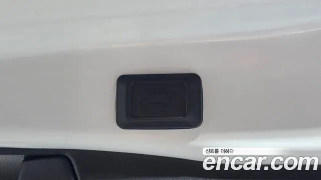 Toyota RAV4 — фото 17