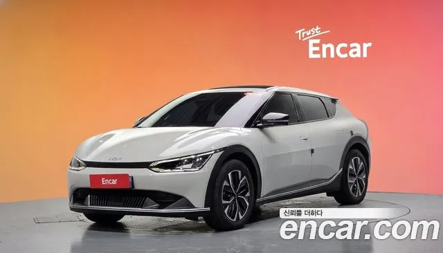 Kia EV6 — фото 20