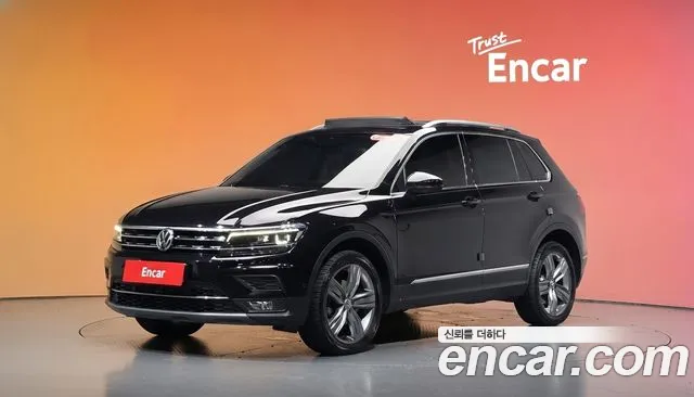 Volkswagen Tiguan — фото 20