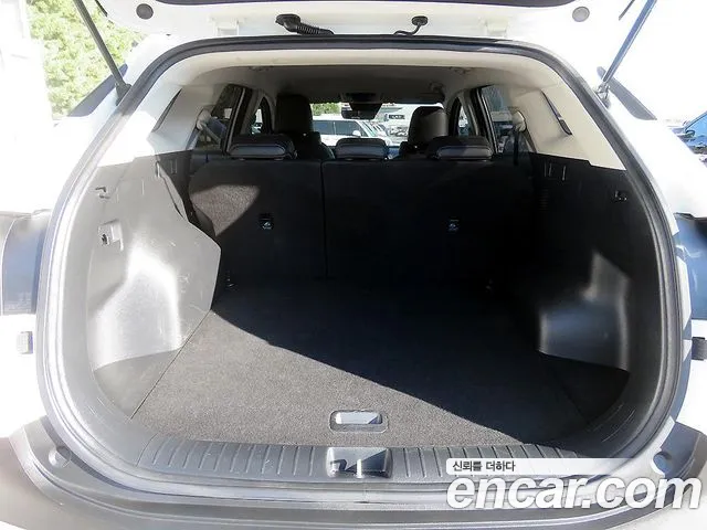 Kia Sportage — фото 5