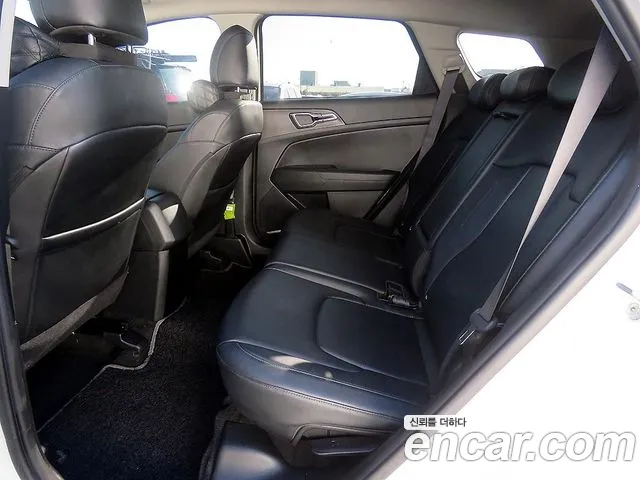 Kia Sportage — фото 7