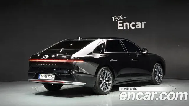Hyundai Grandeur — фото 2
