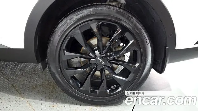 Kia Sorento — фото 21