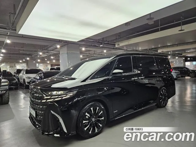 Toyota Alphard — фото 2