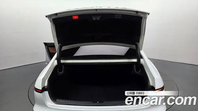 Hyundai Grandeur — фото 18