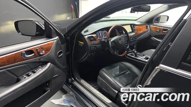 Hyundai Equus — фото 10