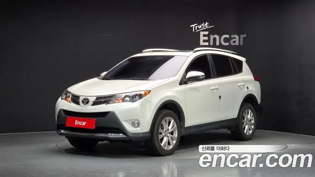 Toyota RAV4 — фото 1