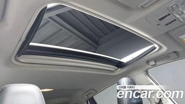 Toyota RAV4 — фото 19