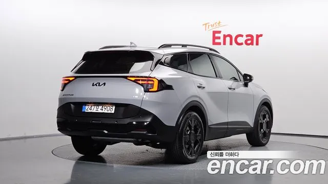 Kia Sportage — фото 1