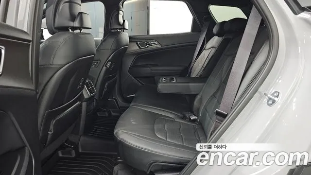 Kia Sportage — фото 11