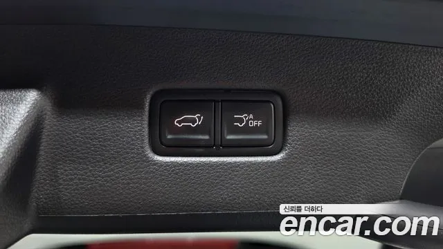 Kia Carnival — фото 18
