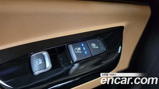 Kia Carnival — фото 27